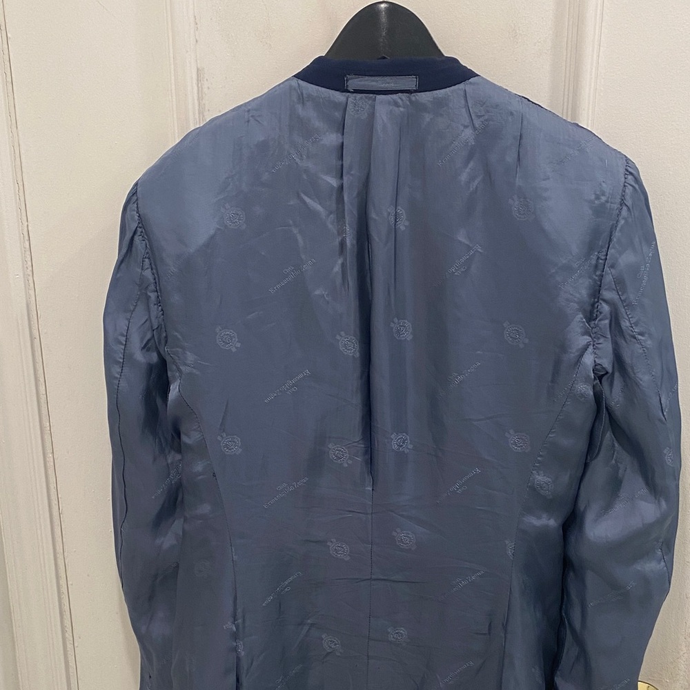 Ermenegildo Zegna Tropical Deep Blue Blazer for men with class S40 - Picture 7 of 8